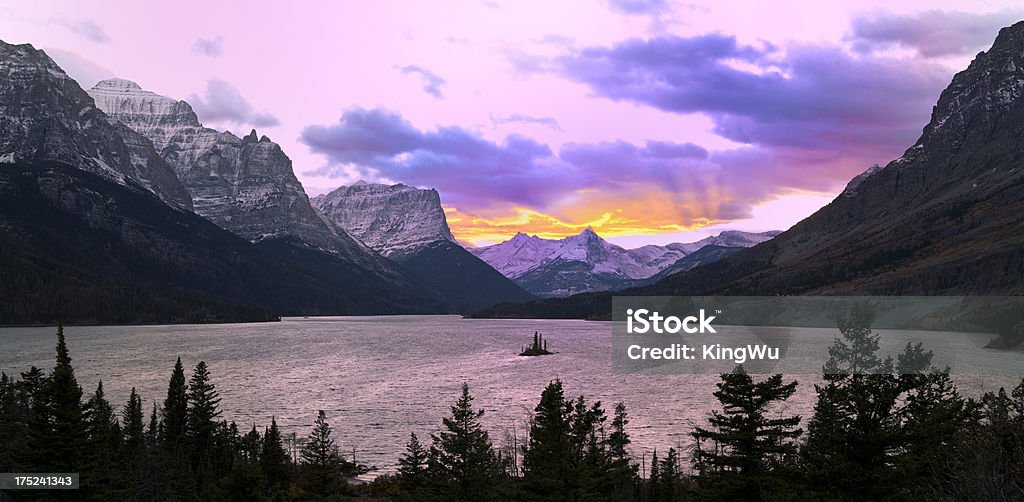 Saint Mary Lago, Parque Nacional Glacier - Royalty-free Anoitecer Foto de stock