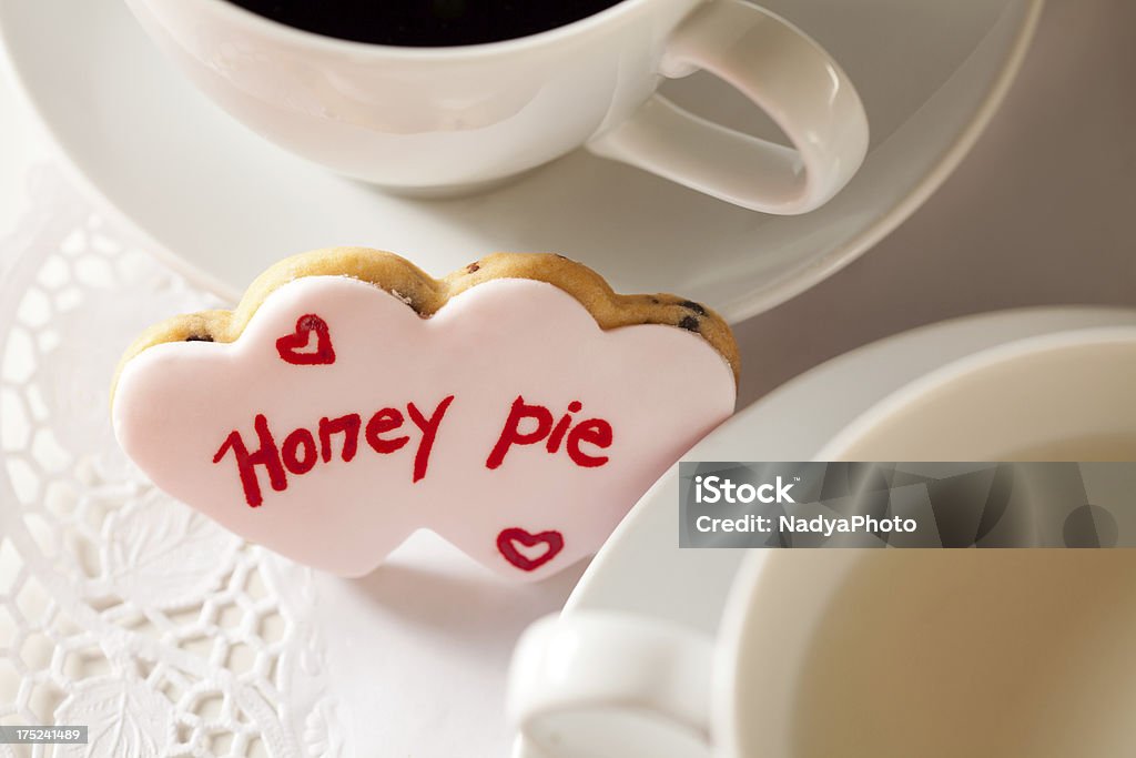 バレンタインのクッキー - カップのロイヤリティフリーストックフォト