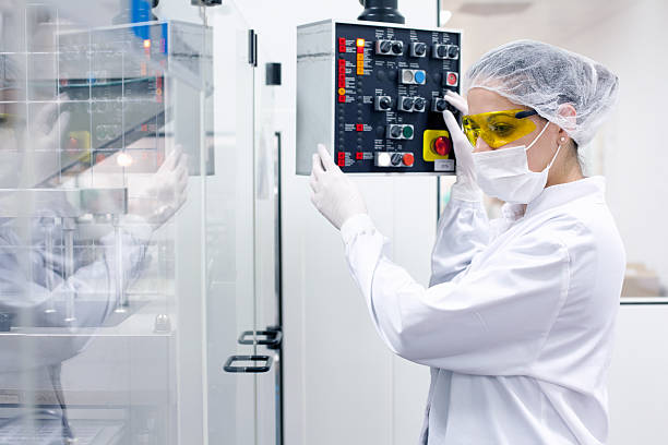 istock Woman working at the factory 175243432