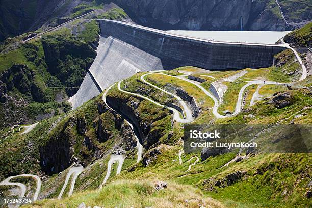 Grande Dixence Stockfoto und mehr Bilder von Schweiz - Schweiz, Grün, Natur