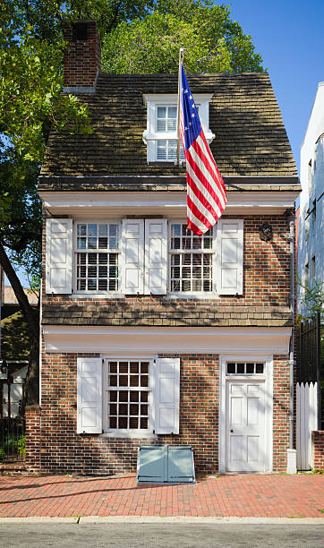 Betsy Ross house in Philadelphia, PA "Betsy Ross house in Philadelphia, PA." betsy ross house stock pictures, royalty-free photos & images