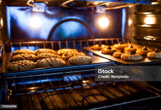 수제 땅콩버터 쿠키 오븐 땅콩 버터 쿠키에 대한 스톡 사진 및 기타 이미지 - 땅콩 버터 쿠키, 베이킹 시트, 사진-이미지