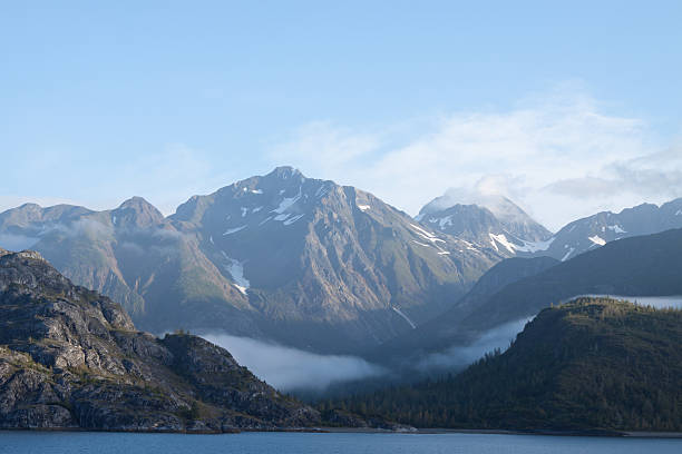 istock Mountains of Alaska 175246175