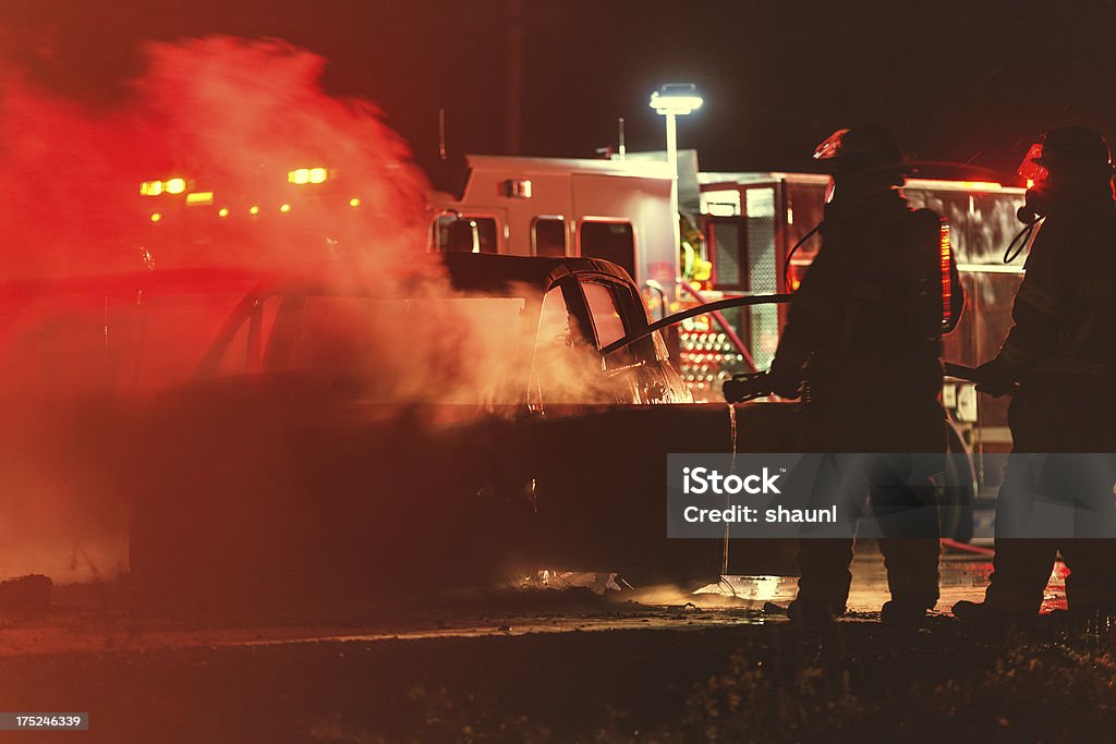 Coche de bomberos - Foto de stock de Accidente de automóvil libre de derechos