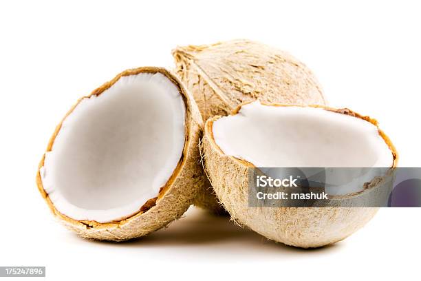 Coconuts Foto de stock y más banco de imágenes de Abierto - Abierto, Bebida, Clima tropical