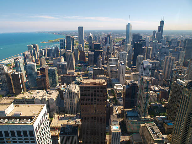istock Downtown Chicago Skyline Aerial View 175248526
