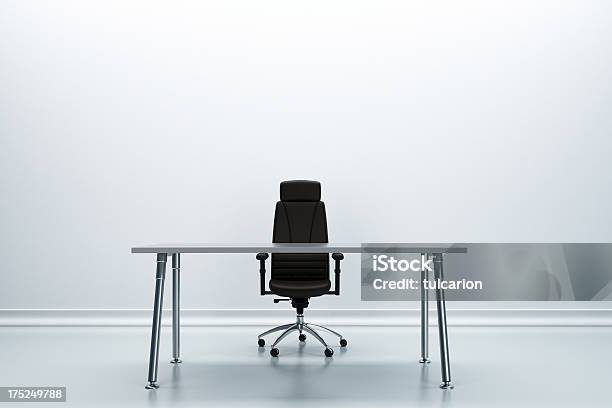 Büroarbeitsplatz Stockfoto und mehr Bilder von Bürostuhl - Bürostuhl, Arbeiten, Arbeitsstätten