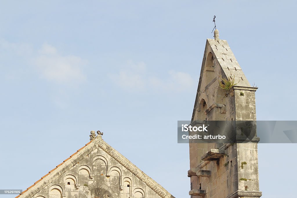 Méditerranée bell tower avec vue sur l'église historique de Trogir Croatie - Photo de Antique libre de droits