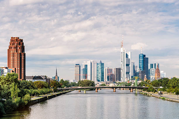 istock Springtime skyline of Frankfurt am Main 175252186