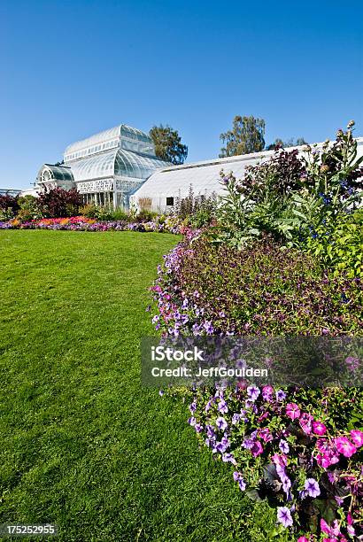 Voluntário Parque Jardim De Inverno - Fotografias de stock e mais imagens de Ajardinado - Ajardinado, América do Norte, Ao Ar Livre