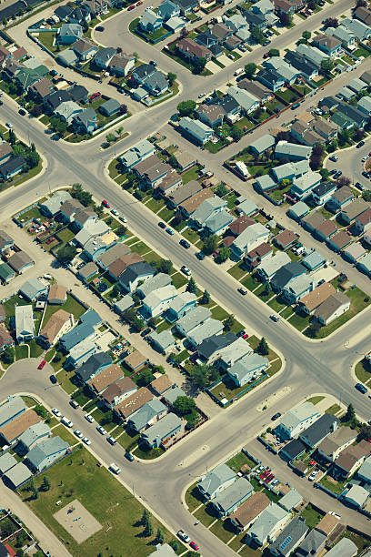 istock Residential Neighborhood 175253989