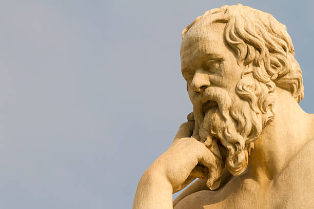 здесь родились сократ, древнегреческого философа - athens academy стоковые фото и изображения