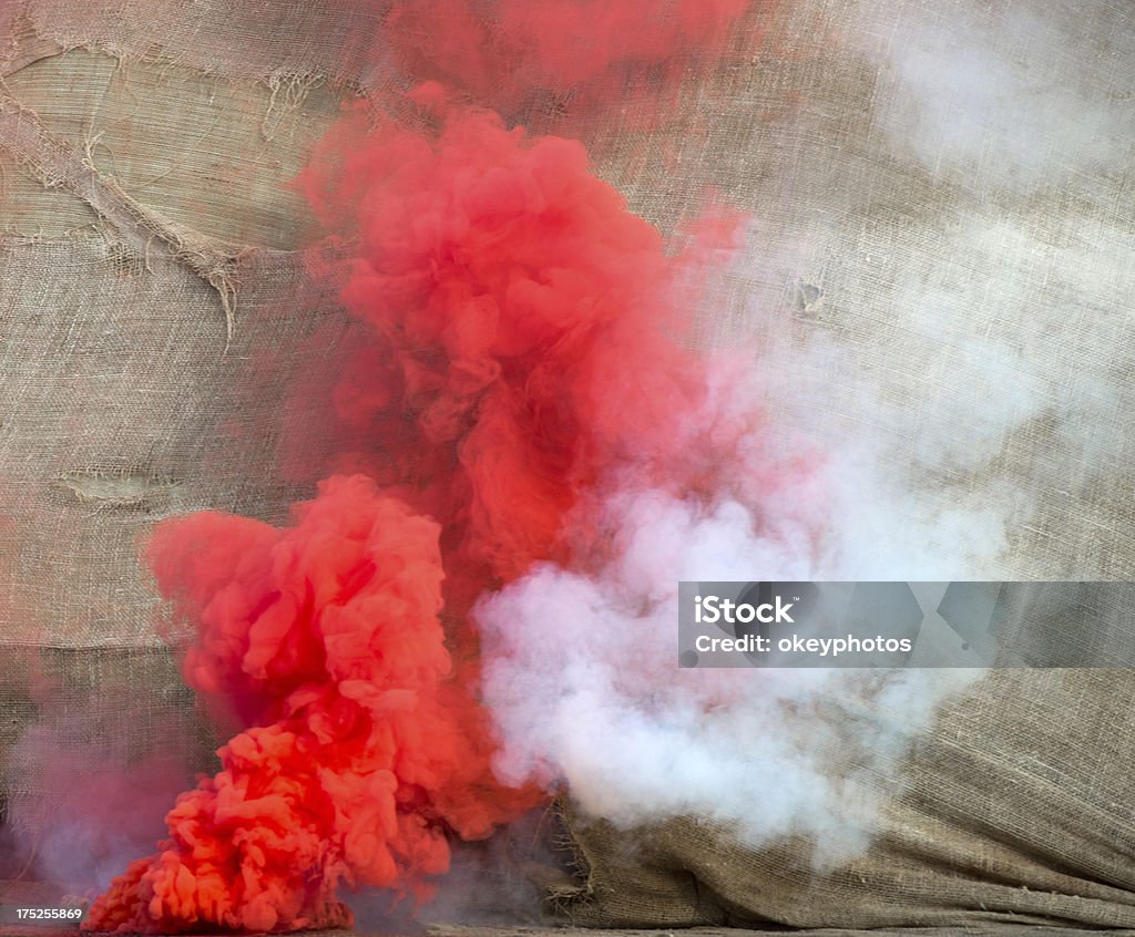 Rouge et blanc fume - Photo de Abstrait libre de droits