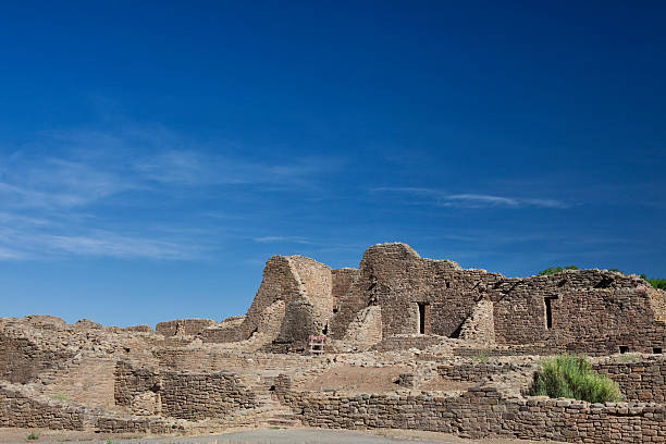 아즈텍 유적지 국립 천연 기념물 - aztec ruins national monument anasazi anasazi ruins dry 뉴스 사진 이미지