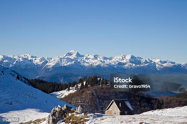 Julian Dos Alpes De Triglav - Fotografias de stock e mais imagens de Alpes de Julian - Alpes de Julian, Ao Ar Livre, Azul