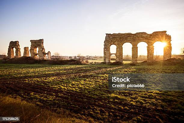 Der Römischen Aquädukts Im Parco Degli Acquedotti Stockfoto und mehr Bilder von Via Appia - Via Appia, Rom - Italien, Aquädukt