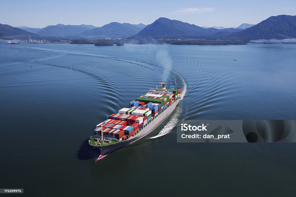 Navio cargueiro - Foto de stock de Virar royalty-free