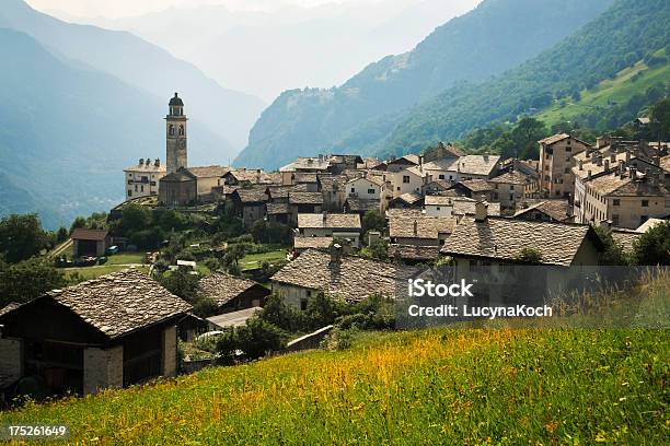 Mountain Vilage Stockfoto und mehr Bilder von Soglio - Soglio, Schweiz, Engadin