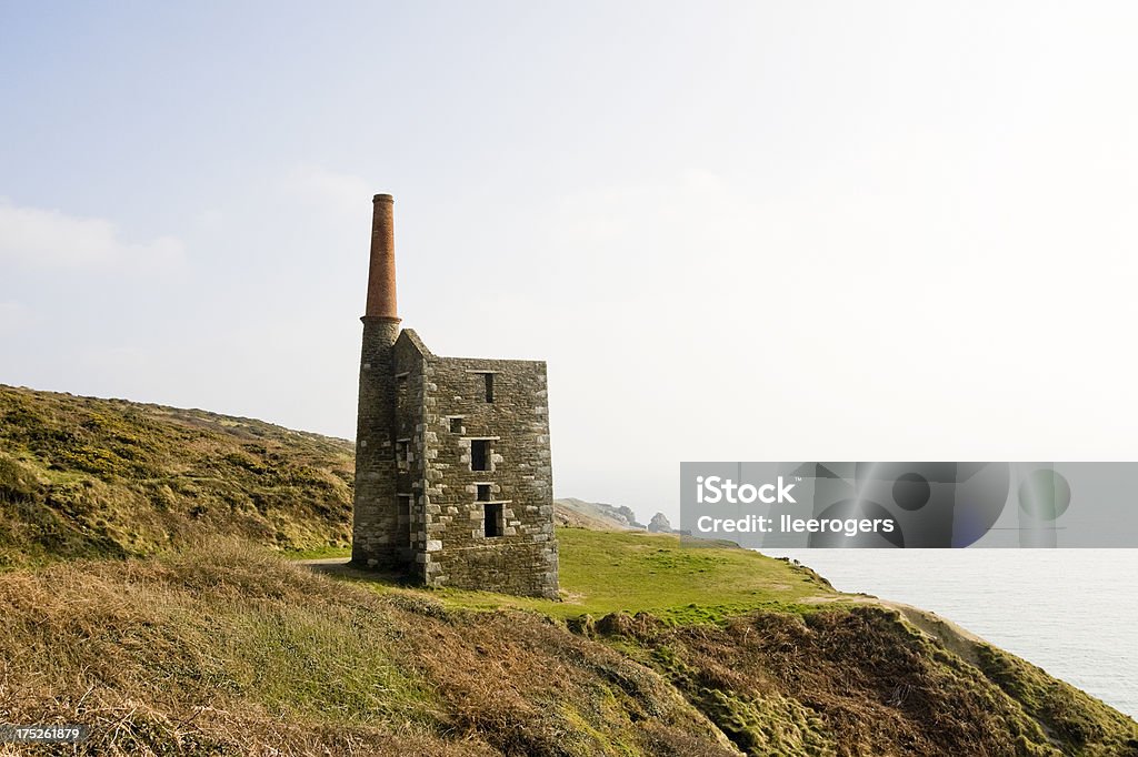 Rinsey tin mine engine house nahe Porthleven in Cornwall - Lizenzfrei Bergbau Stock-Foto