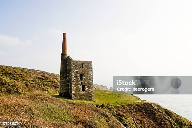 Rinsey Tin Mine Engine House Nahe Porthleven In Cornwall Stockfoto und mehr Bilder von Bergbau