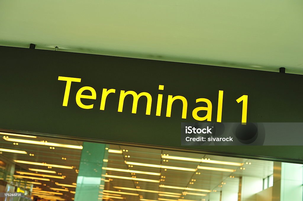 Terminal uno - Foto de stock de Aeropuerto libre de derechos