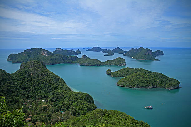 앙텅 해양 국립 공원 - ang thong islands 뉴스 사진 이미지