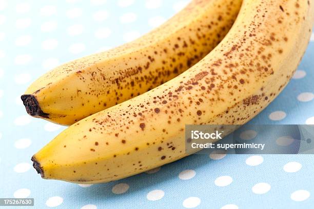 Overripe Bananen Stockfoto und mehr Bilder von Abnehmen - Abnehmen, Alterungsprozess, Banane