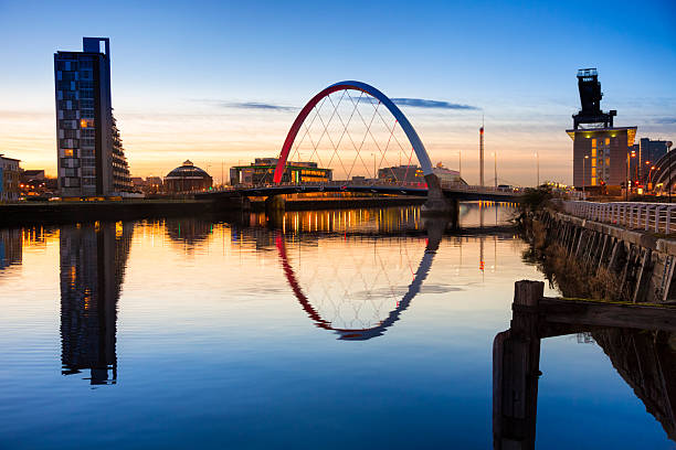 para a finnieston bridge, glasgow - finnieston imagens e fotografias de stock