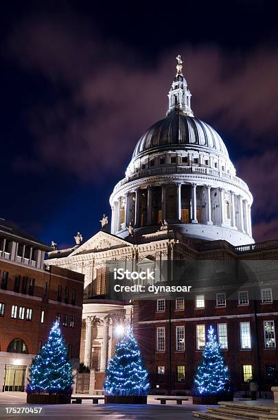 セントポール大聖堂ロンドンのクリスマス - クリスマスツリーのストックフォトや画像を多数ご用意 - クリスマスツリー, 大聖堂, お祝い