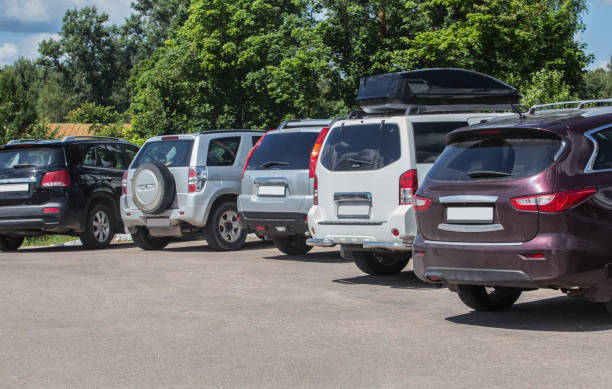 istock SUVs of various models in the parking lot 1752738005