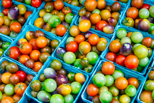 farmer's market cherry tomatoes