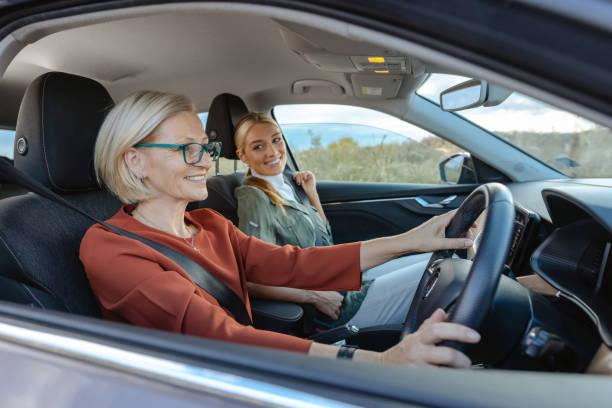 istock Mother and daughter in the car 1752827503