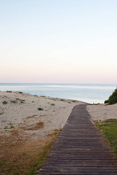 istock Gangway to the seaside 175286180