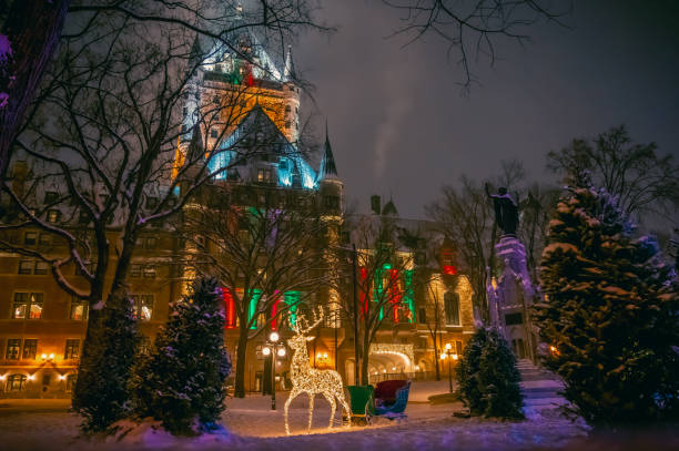istock Fairmont Le Chateau Frontenac and Christmas decorations, Old Quebec City, Canada 1752910033