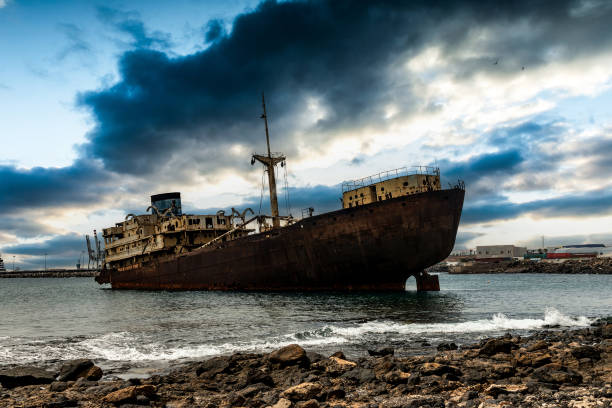 istock Rusty Spanish ship in the waters near Lanzarote 1752940051