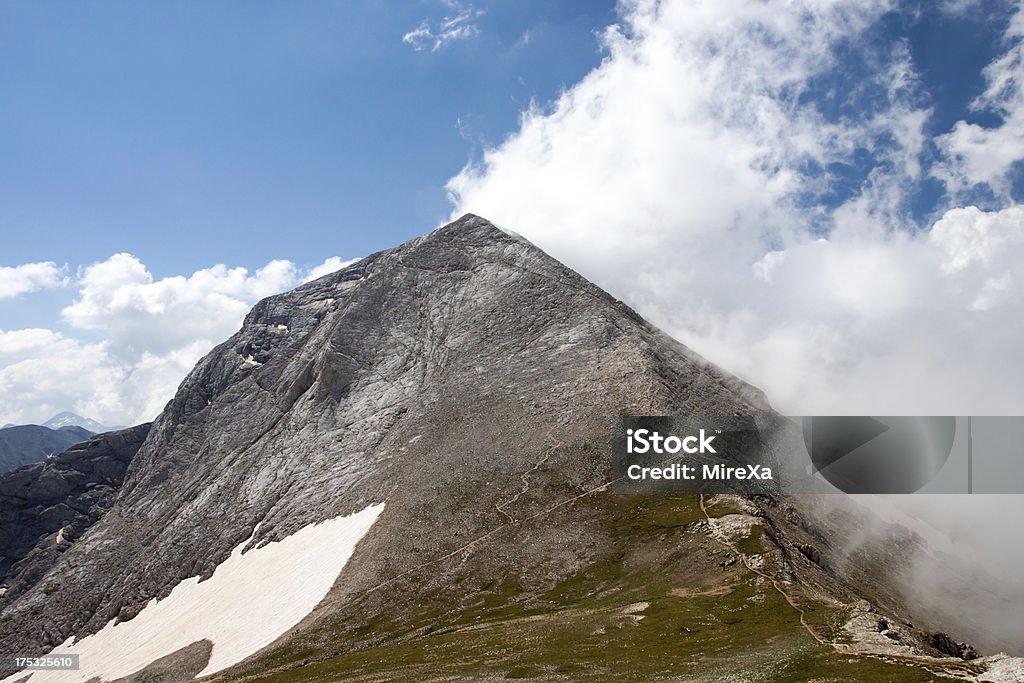 Vihren peak - Zbiór zdjęć royalty-free (Pirin Mountains)