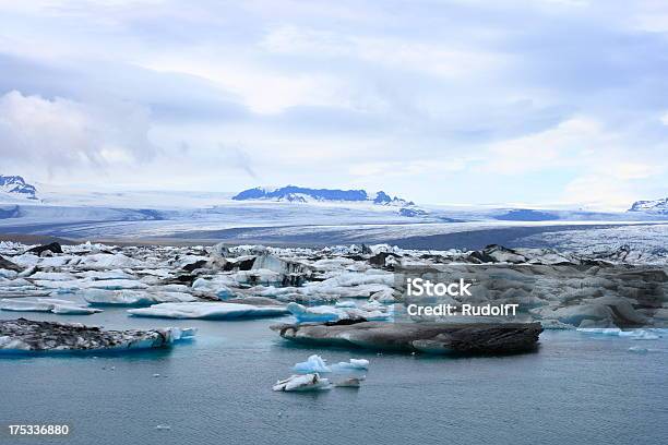 The Ёкюльсаурлоун Озеро — стоковые фотографии и другие картинки Skaftafell - Skaftafell, Аквамарин, Арктика