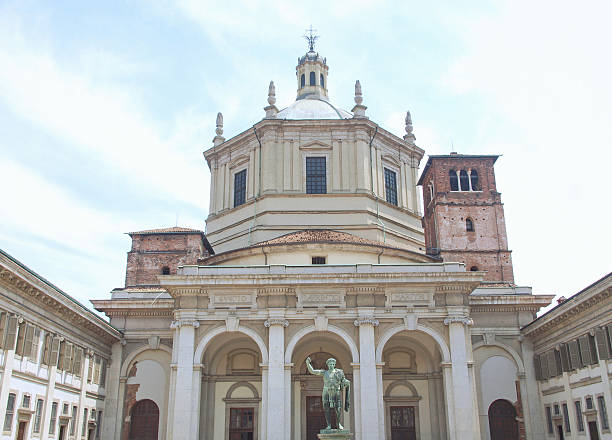 istock San Lorenzo church, Milan 175343346
