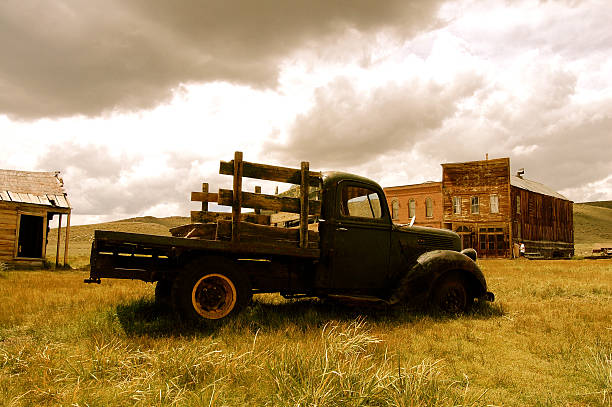 istock Deserted Truck 175348479