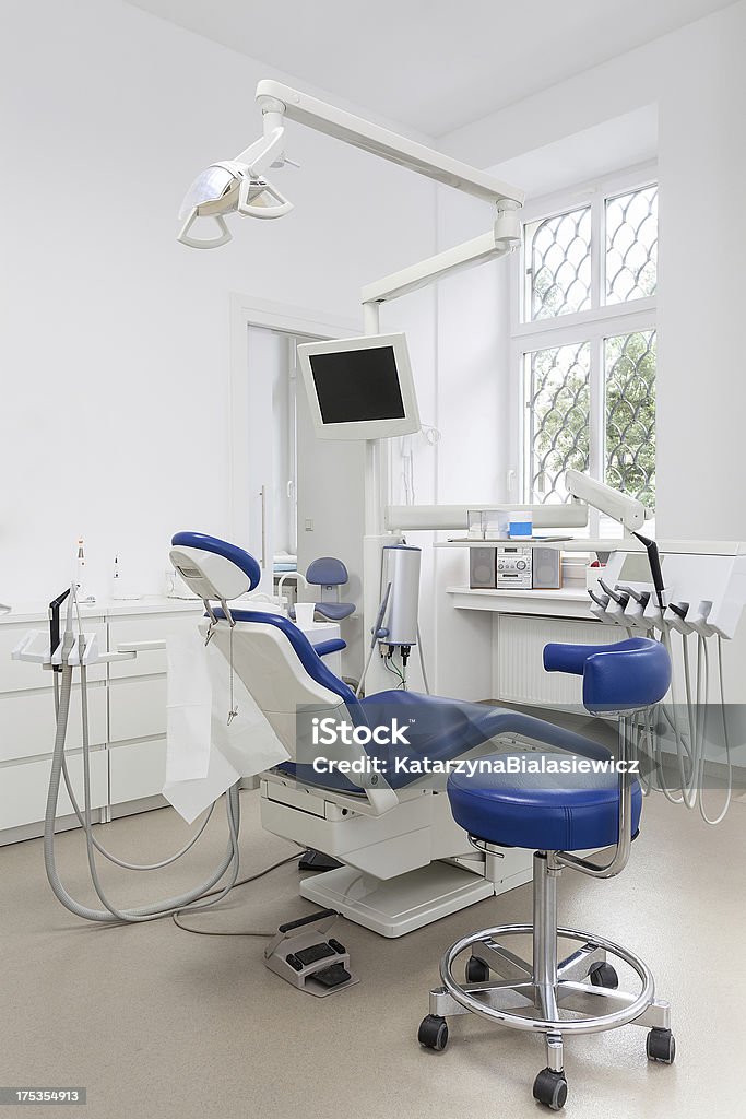 Equipo en dentistas oficina - Foto de stock de Hospital libre de derechos