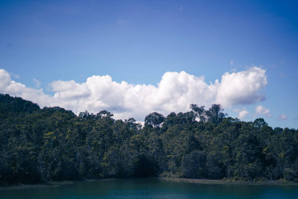 istock Natural views of mountains 1753566713
