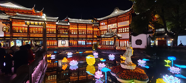 Night view of Chenghuang Temple in Yuyuan Garden, Shanghai