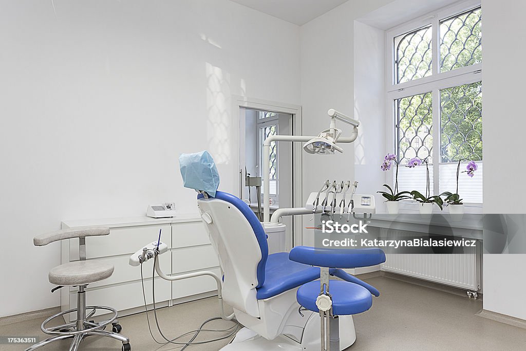 Dentista habitación - Foto de stock de Armario libre de derechos