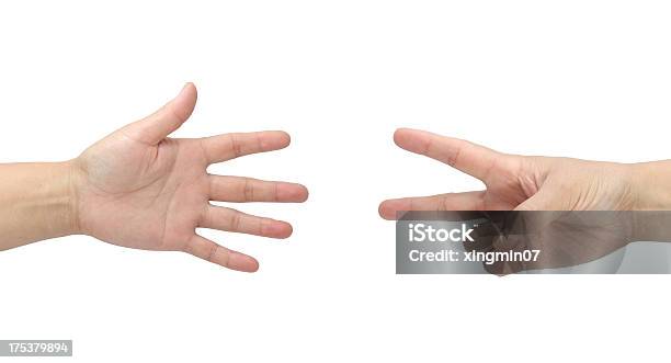 Камень Ножницы Бумага Игра — стоковые фотографии и другие картинки Белый - Белый, Белый фон, Большой палец руки