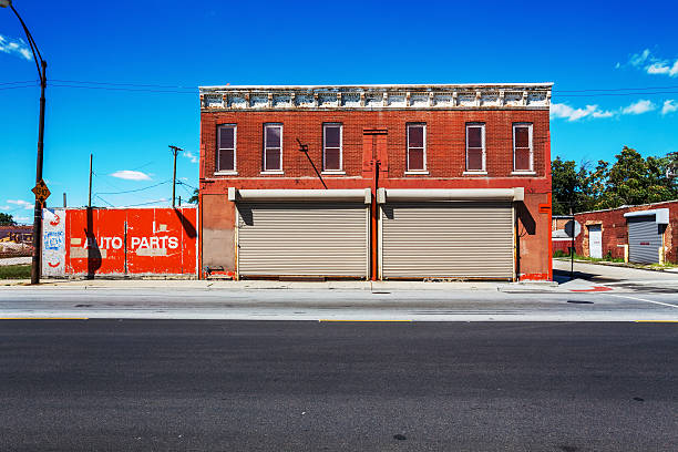 istock Shuttered shops, Fuller Park, Chicago 175380677