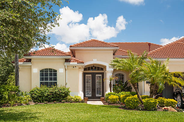 istock New Home in the Tropics 175383593