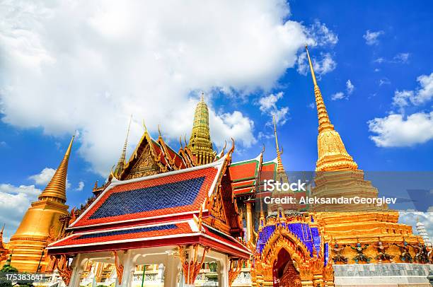 Der Große Palast In Bangkok Und Wat Phra Kaew Tempel Innen Stockfoto und mehr Bilder von Alt