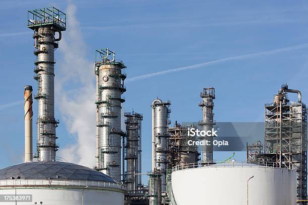 Petrochemischen Industrie Stockfoto und mehr Bilder von Aluminium - Aluminium, Rotterdam, Bildkomposition und Technik