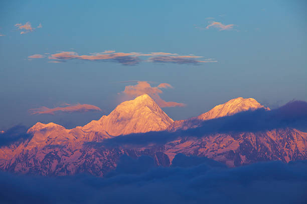 istock sunrise of snow mountain 175385769