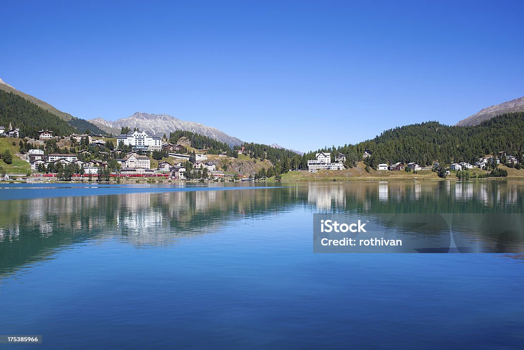 St.Moritz on 맑은 날, Switzerland - 로열티 프리 생 모리츠 스톡 사진